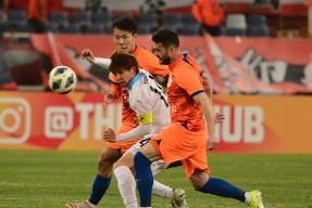 包含全明星赛转会风云：山东泰山盯上锋线强援，文班亚马或成交易筹码的词条