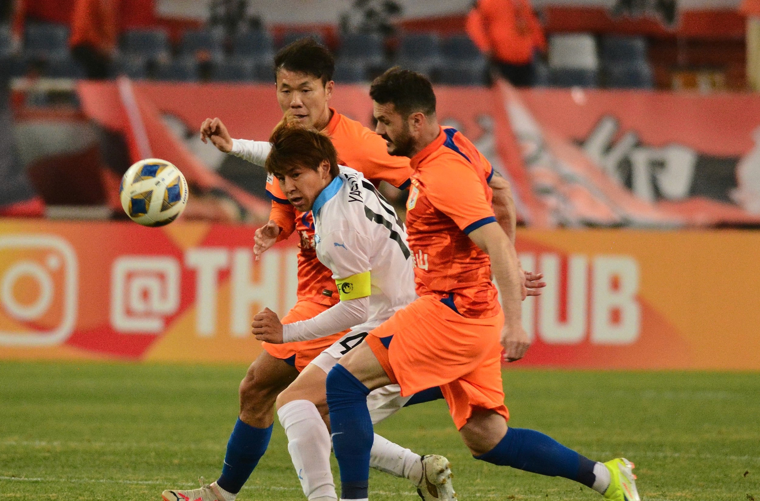 包含全明星赛转会风云:山东泰山盯上锋线强援,文班亚马或成交易筹码的词条 包含全明星赛转会风云:山东泰山盯上锋线强援,文班亚马或成交易筹码的词条